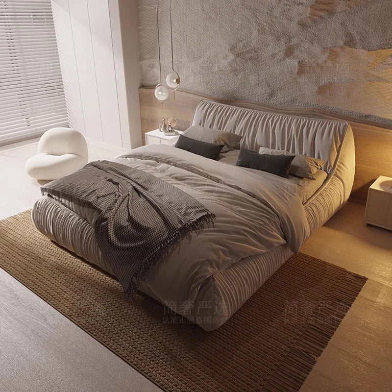 European Simple Bed Double King Size Luxury Castle Sleeping Bed